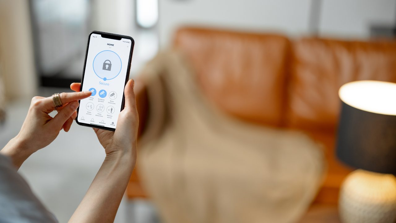Segurança inteligente: como conectar seus dispositivos via app - SILSEG